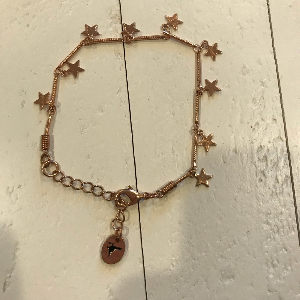 LIKE NEW ROSE GOLD STAR BRACELET